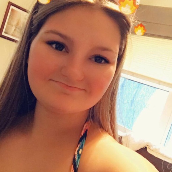 Meet your Posher, Katherine - Picture 1 of 1